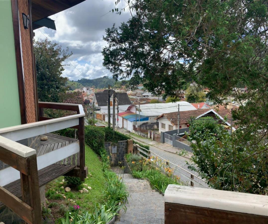Casa Vivenda Da Lua Bed & Breakfast Campos do Jordao