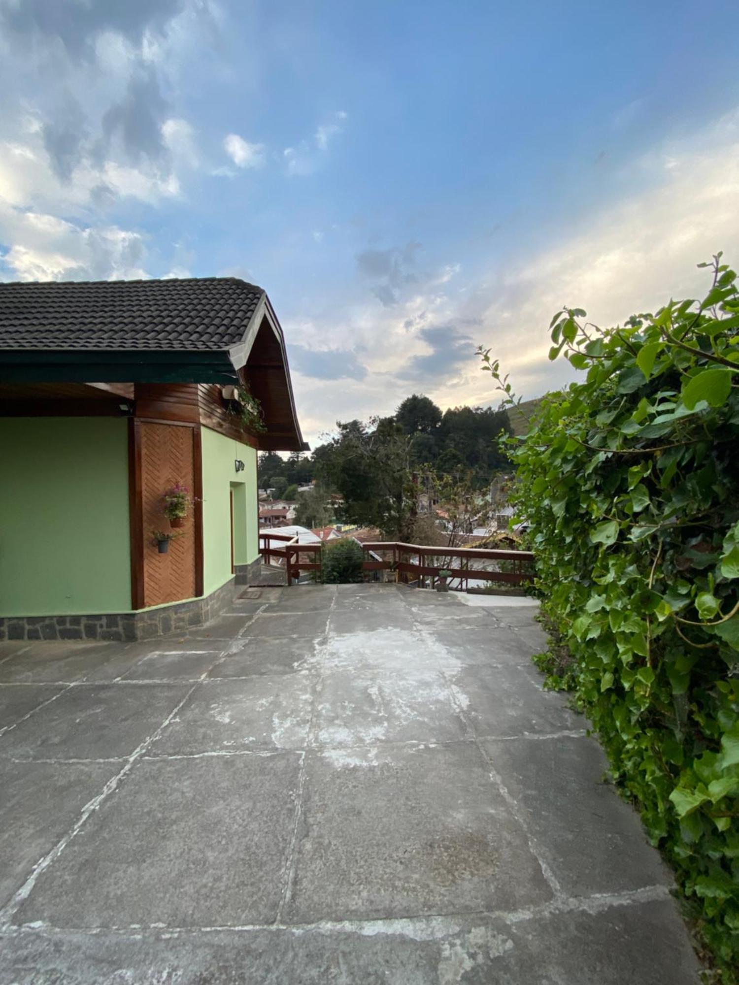 Bed & Breakfast Casa Vivenda Da Lua Campos do Jordao